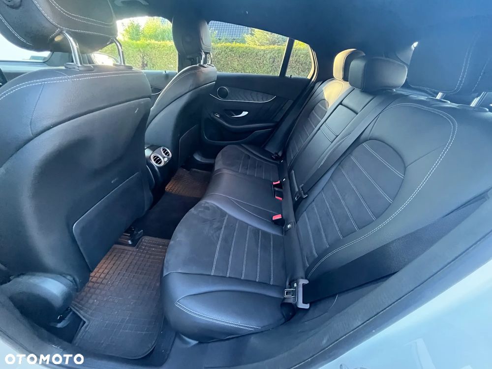 Mercedes-Benz GLC 200 - 6