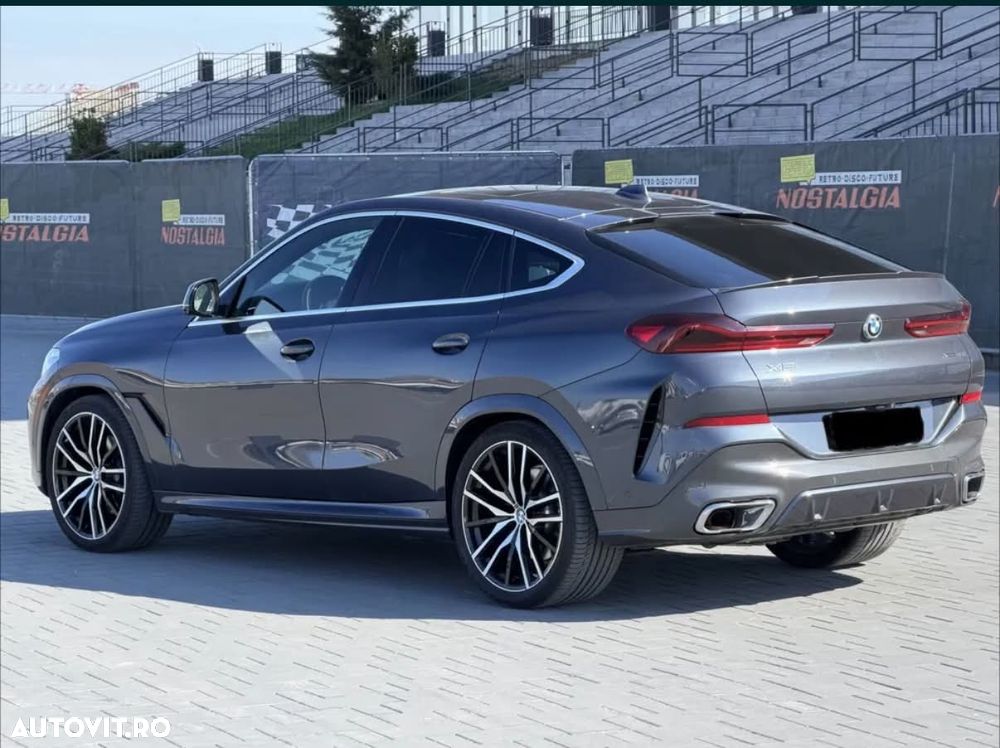 BMW X6 xDrive40i - 9