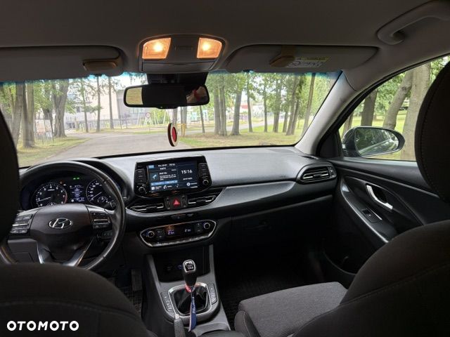 Hyundai i30 1.5 T-GDI 48V Executive - 22