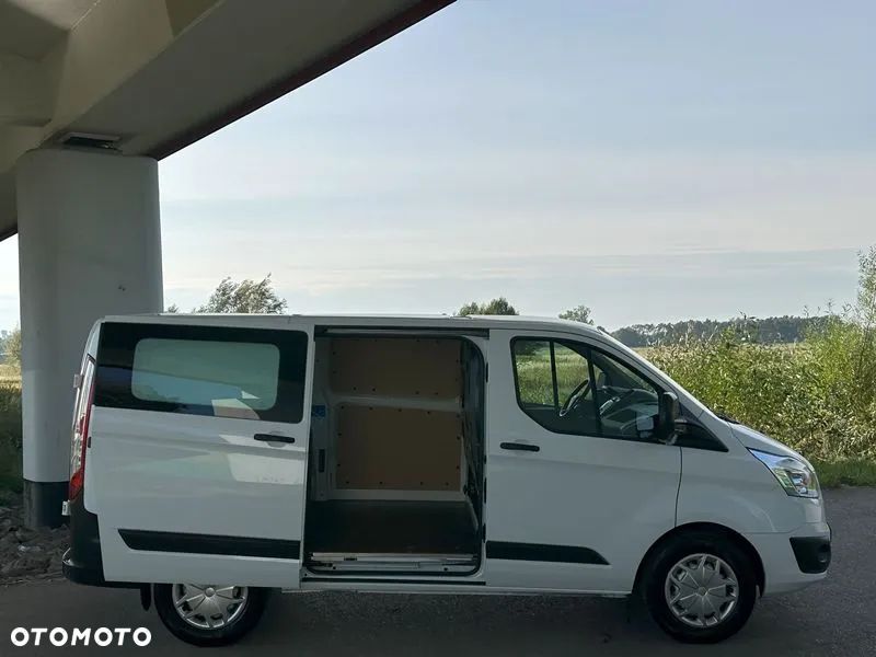Ford Transit Custom - 8