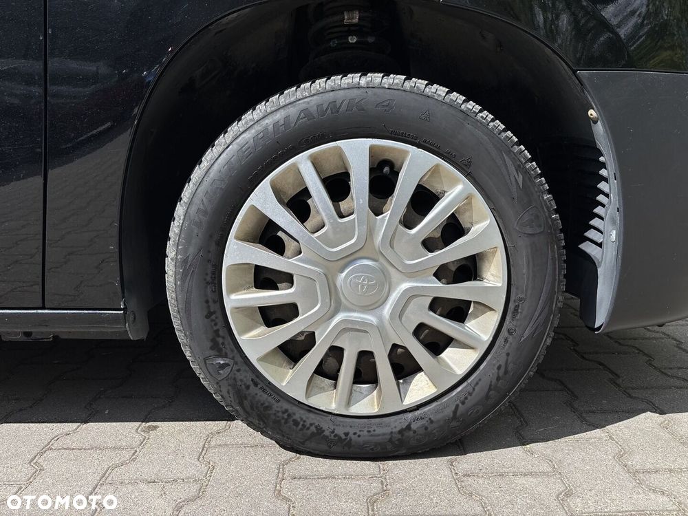 Toyota Proace City Verso 1.5 D-4D Combi - 33
