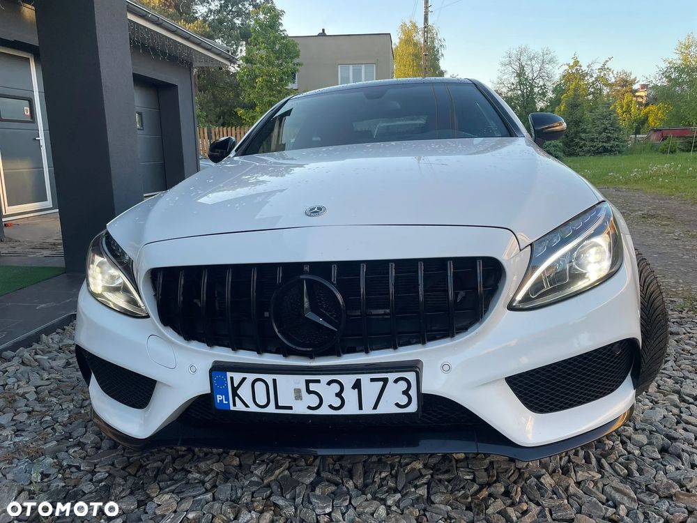 Mercedes-Benz Klasa C 200 4-Matic 9G-Tronic - 1