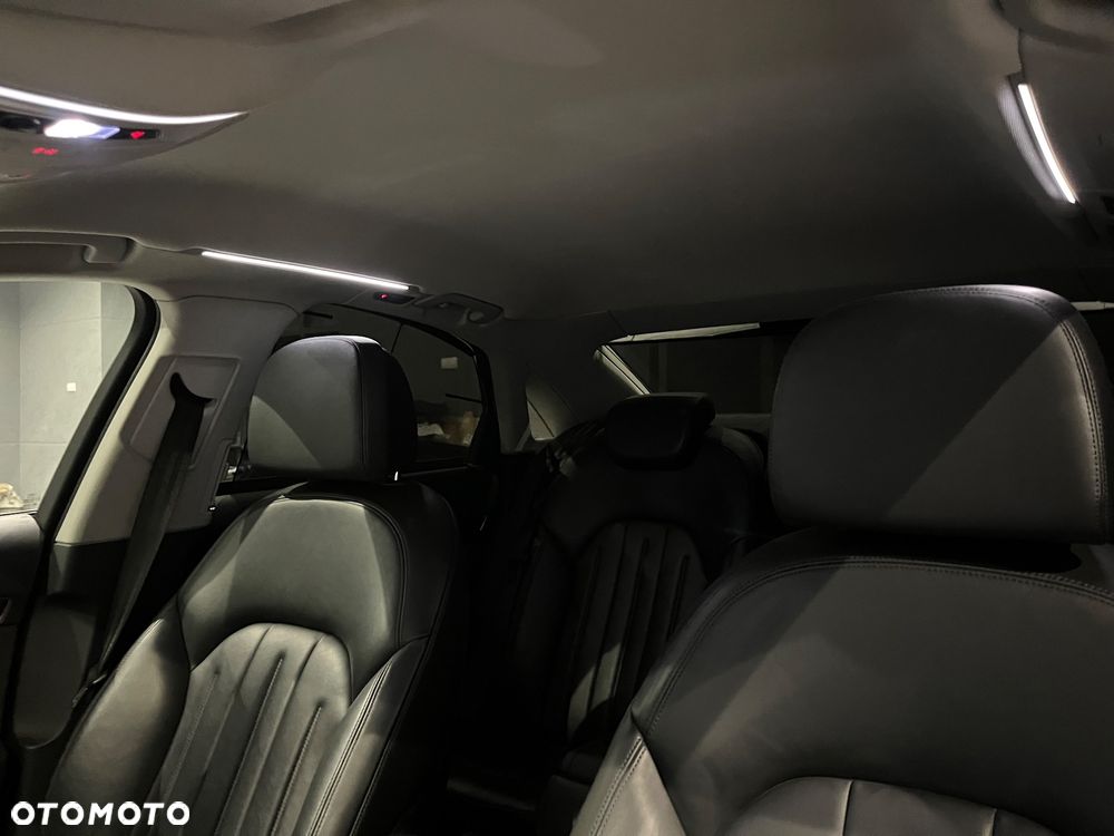 Audi A8 3.0 TDI DPF quattro tiptronic - 33