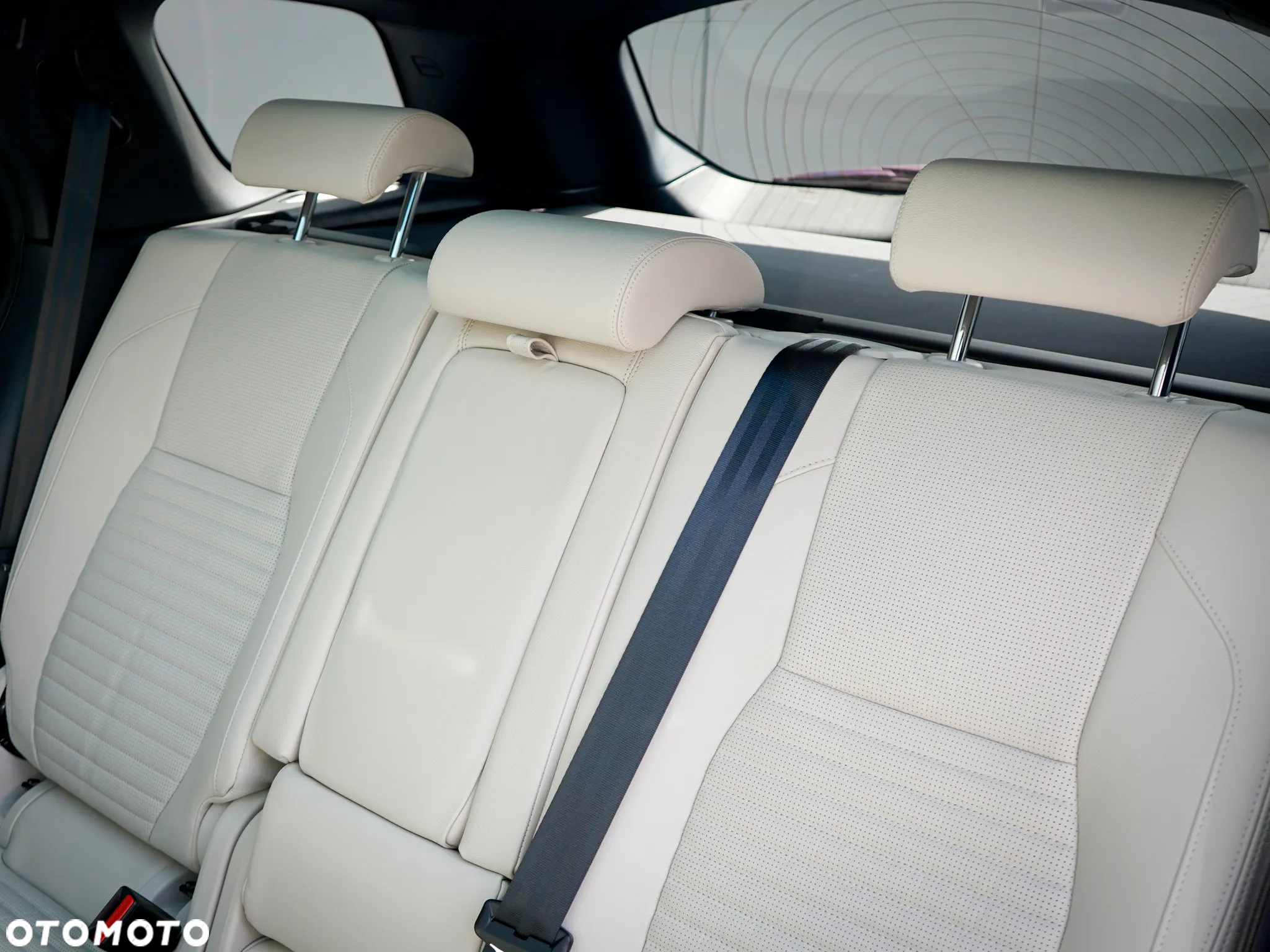 Land Rover Discovery Sport - 29