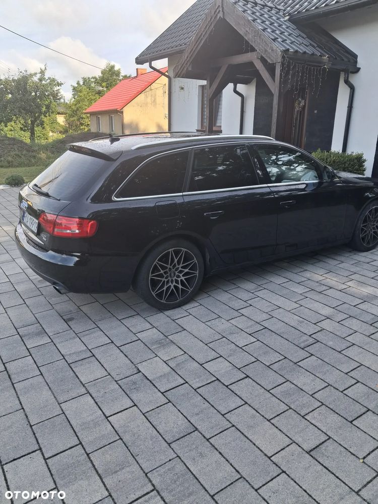 Audi A4 Avant 2.0 TFSI Quattro S tronic - 4