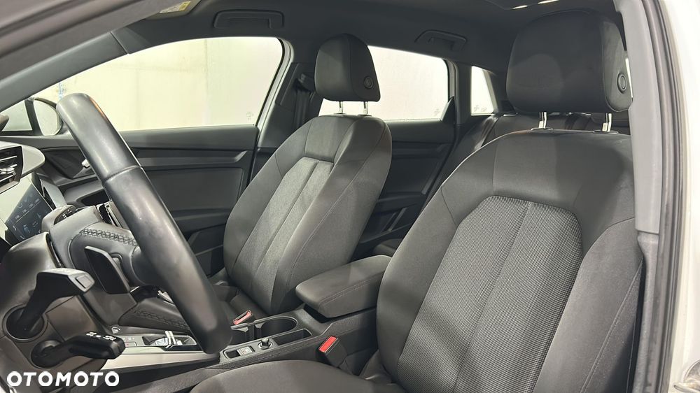 Audi A3 Sportback 35 TFSI S tronic - 17