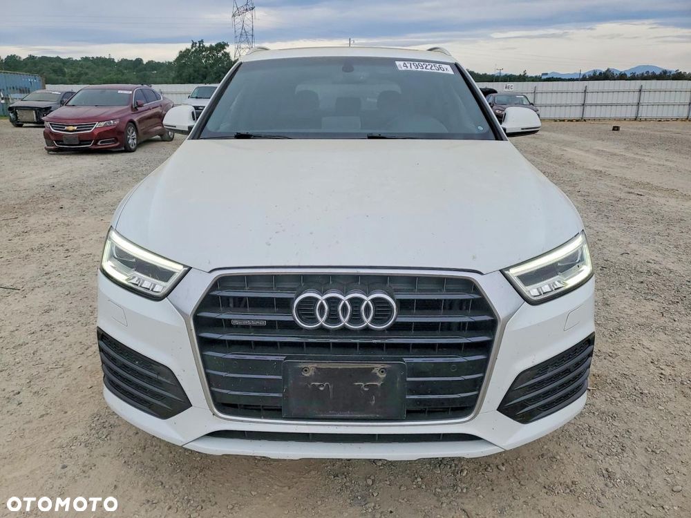 Audi Q3 - 3