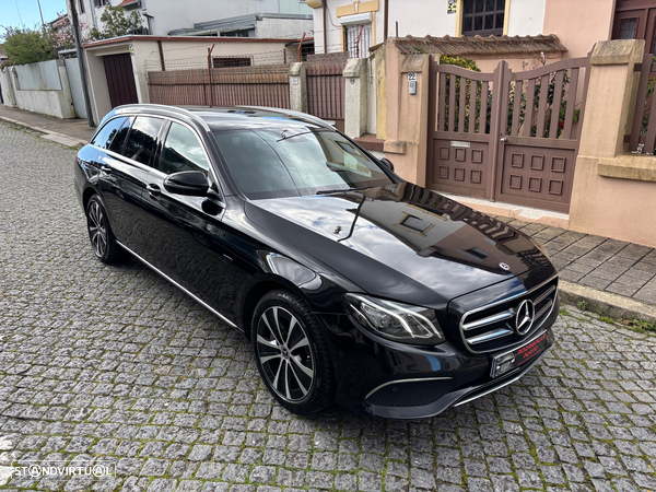 Mercedes-Benz E 300 de Avantgarde 4Matic