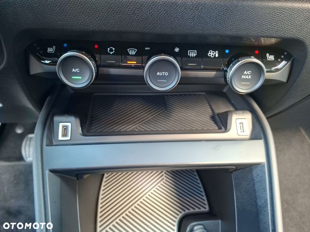Citroën C4 1.2 PureTech Feel S&S - 25