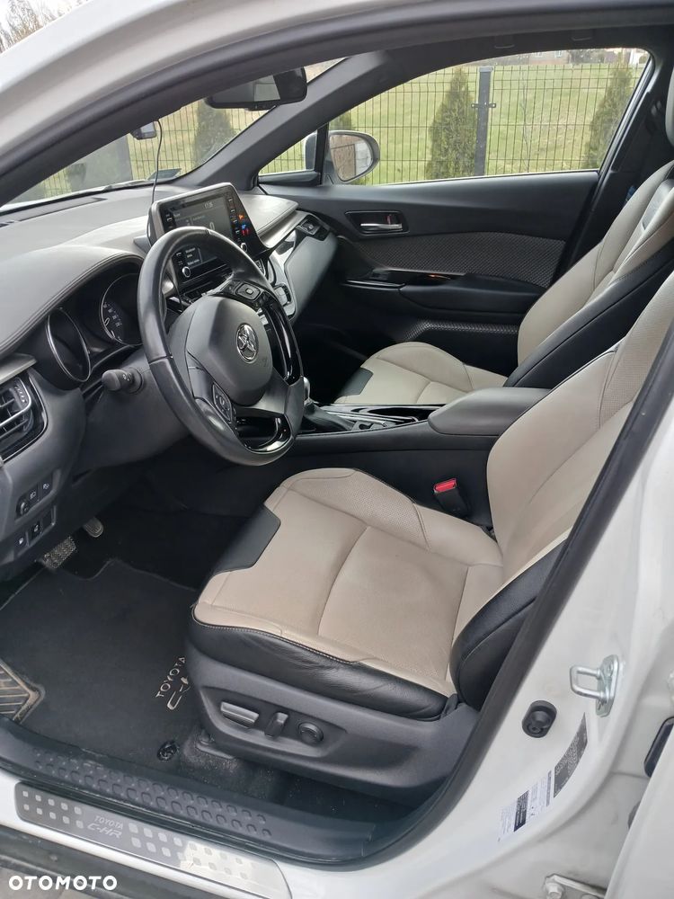 Toyota C-HR 1.8 Hybrid GPF Executive - 6