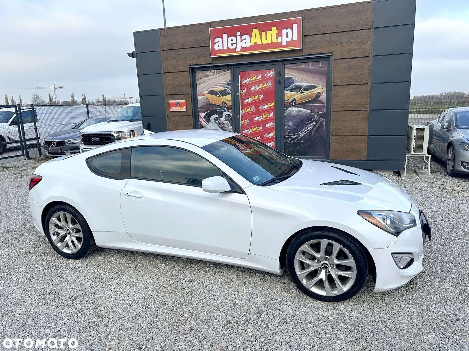 Hyundai Genesis Coupe 2.0 T Automatik - 1