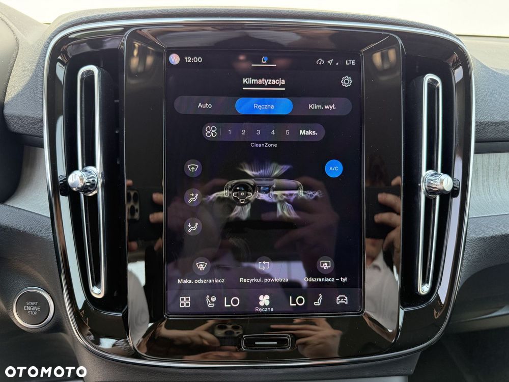 Volvo XC 40 - 21
