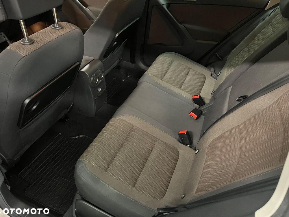 Volkswagen Tiguan 2.0 TDI Trend&Fun - 35
