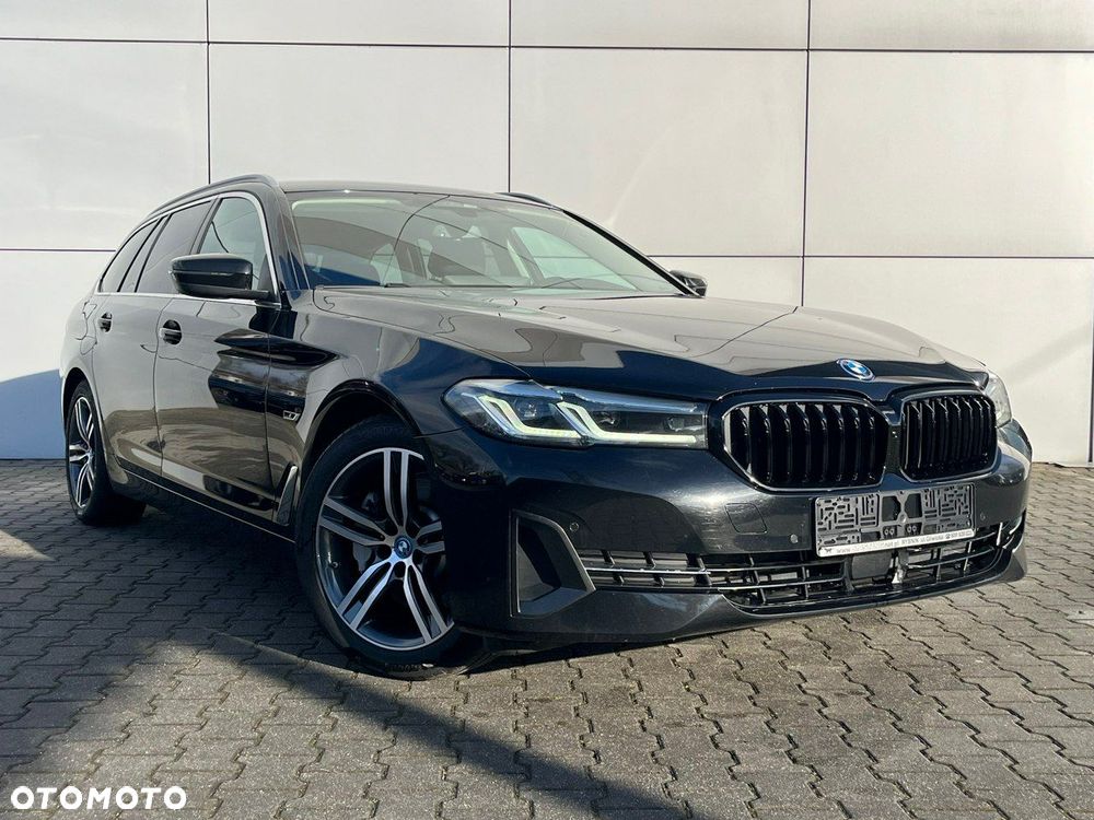 BMW Seria 5 530e Luxury Line - 4