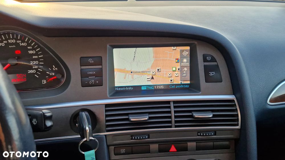 Audi A6 Limousine 2.4 - 12