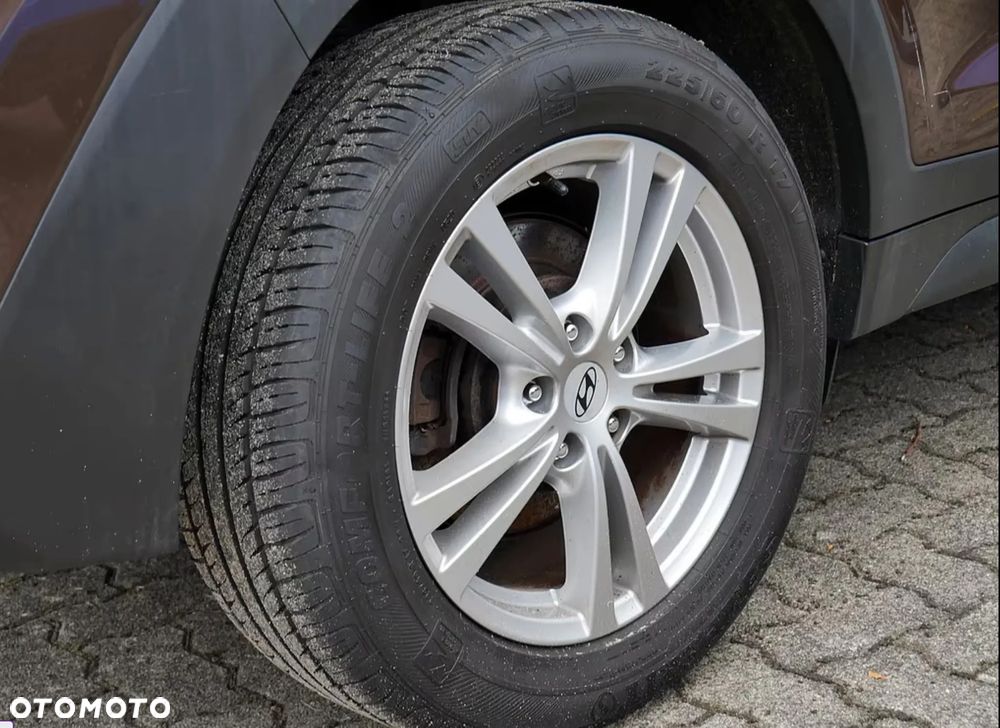 Hyundai Tucson 1.6 GDI BlueDrive Design 2WD - 23