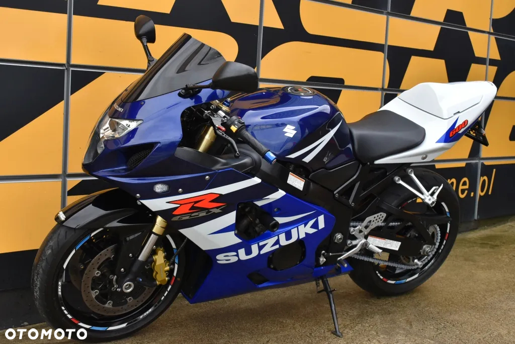 Suzuki GSX-R - 6