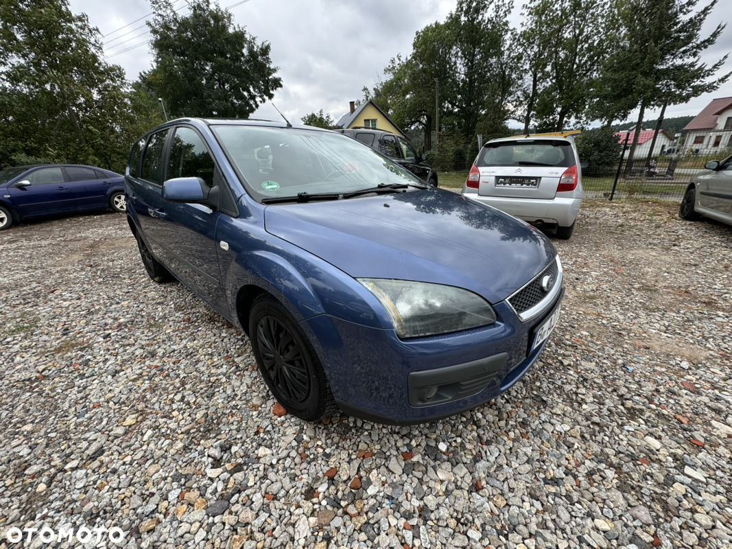 Ford Focus Turnier 1.6 16V Style+ - 21