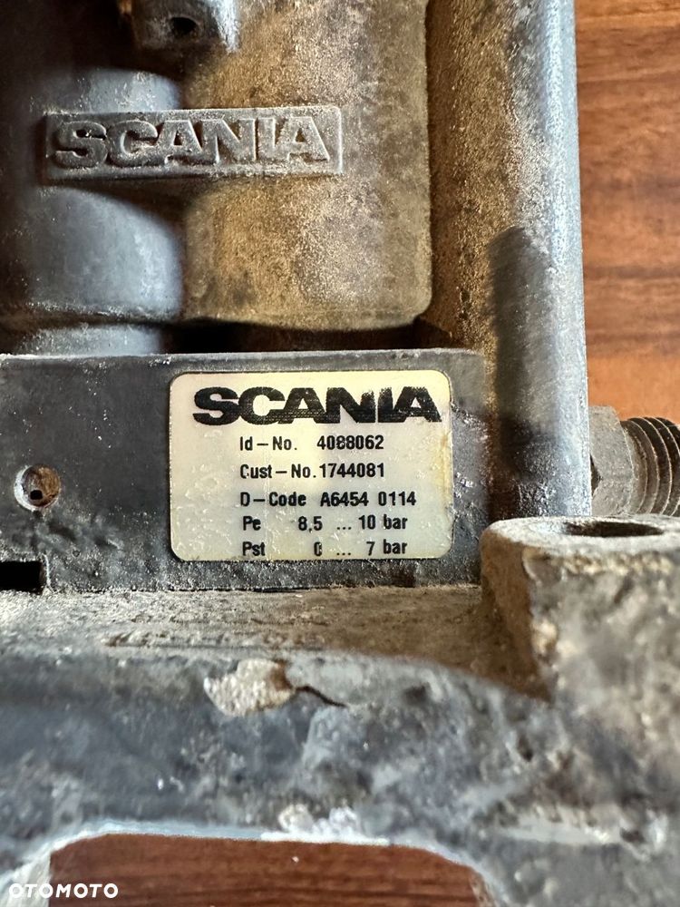 scania oe 1744081 zawór egr - 2