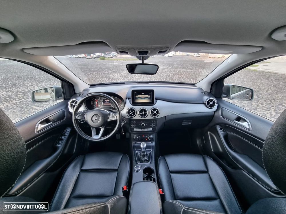 Mercedes-Benz B 180 d Urban - 5