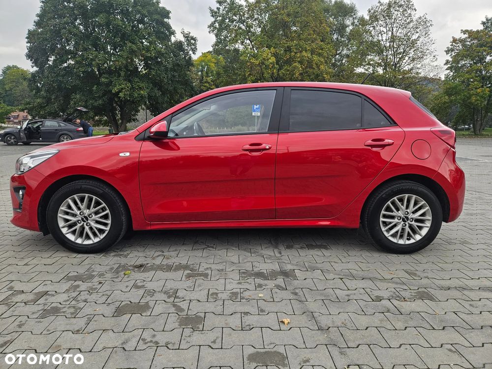 Kia Rio 1.2 L Business Line - 10