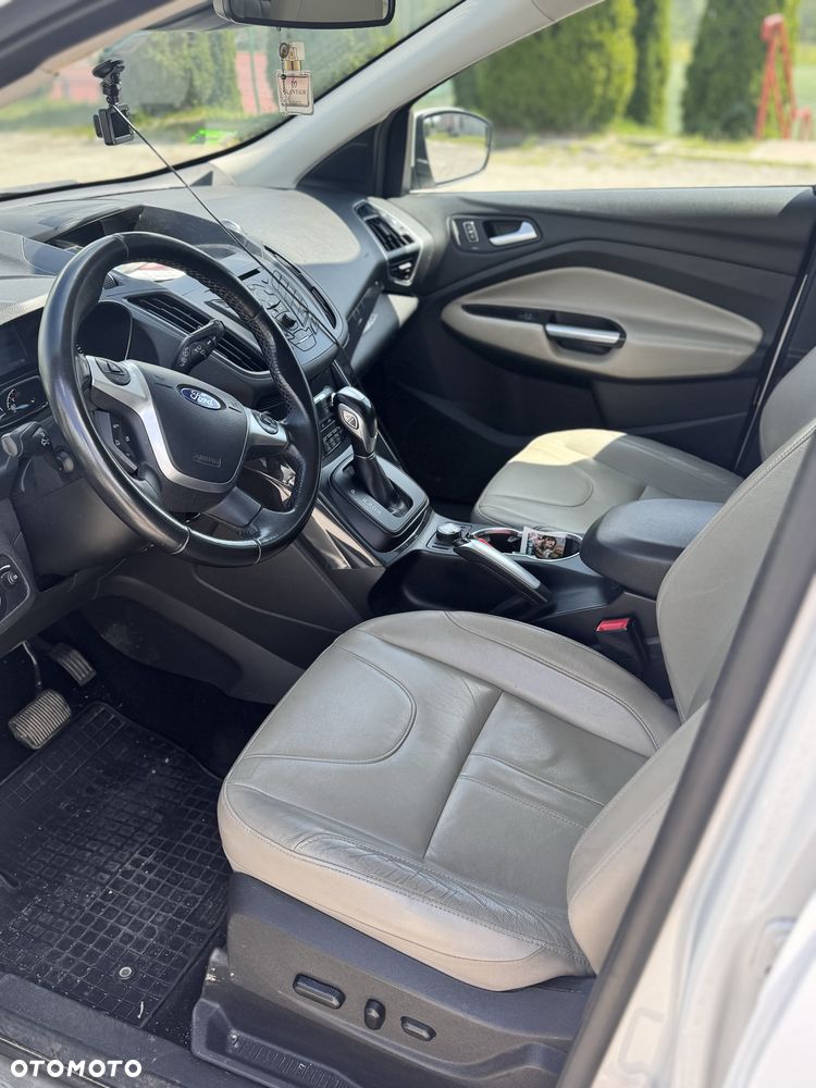 Ford Kuga - 6