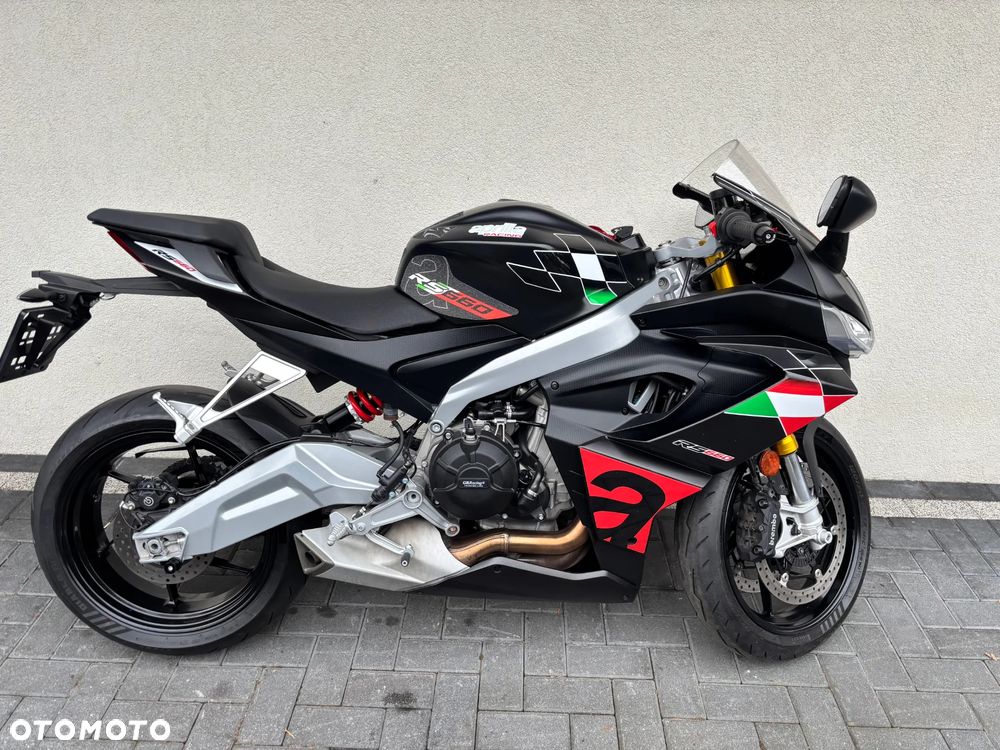 Aprilia RS - 9