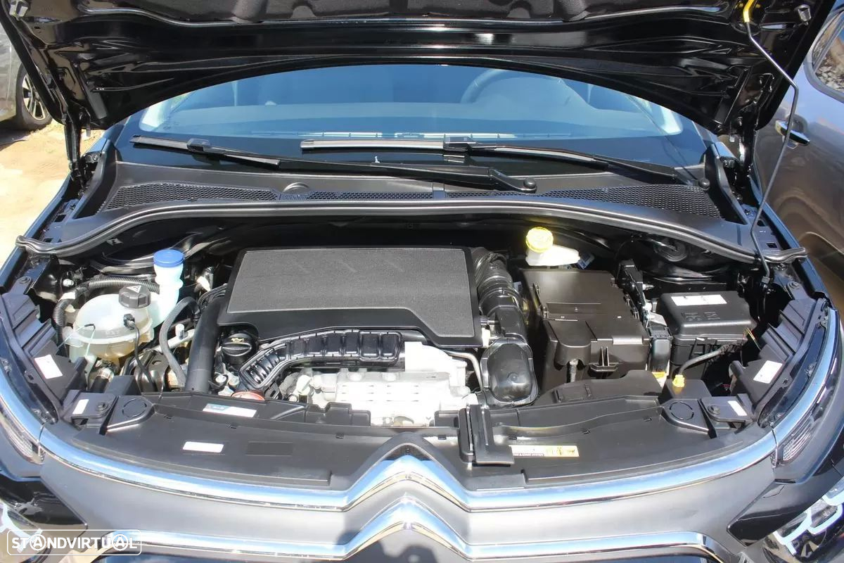 Citroën C3 1.2 PureTech Shine EAT6 - 42