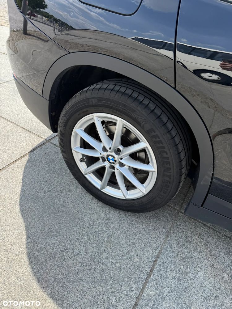 BMW X1 sDrive18i - 12