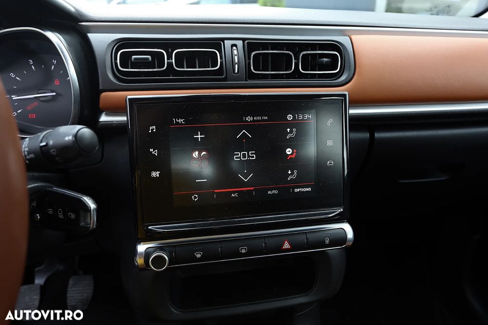 Citroën C3 Pure Tech 82 SHINE - 13