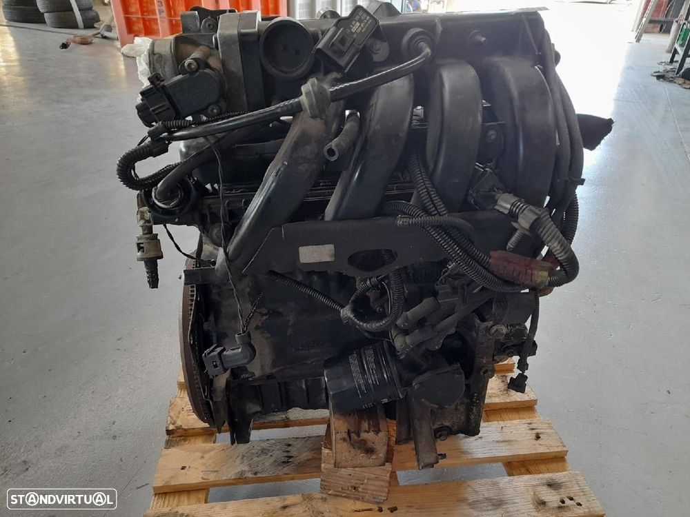 MOTOR COMPLETO FORD FIESTA IV 1996 - 4
