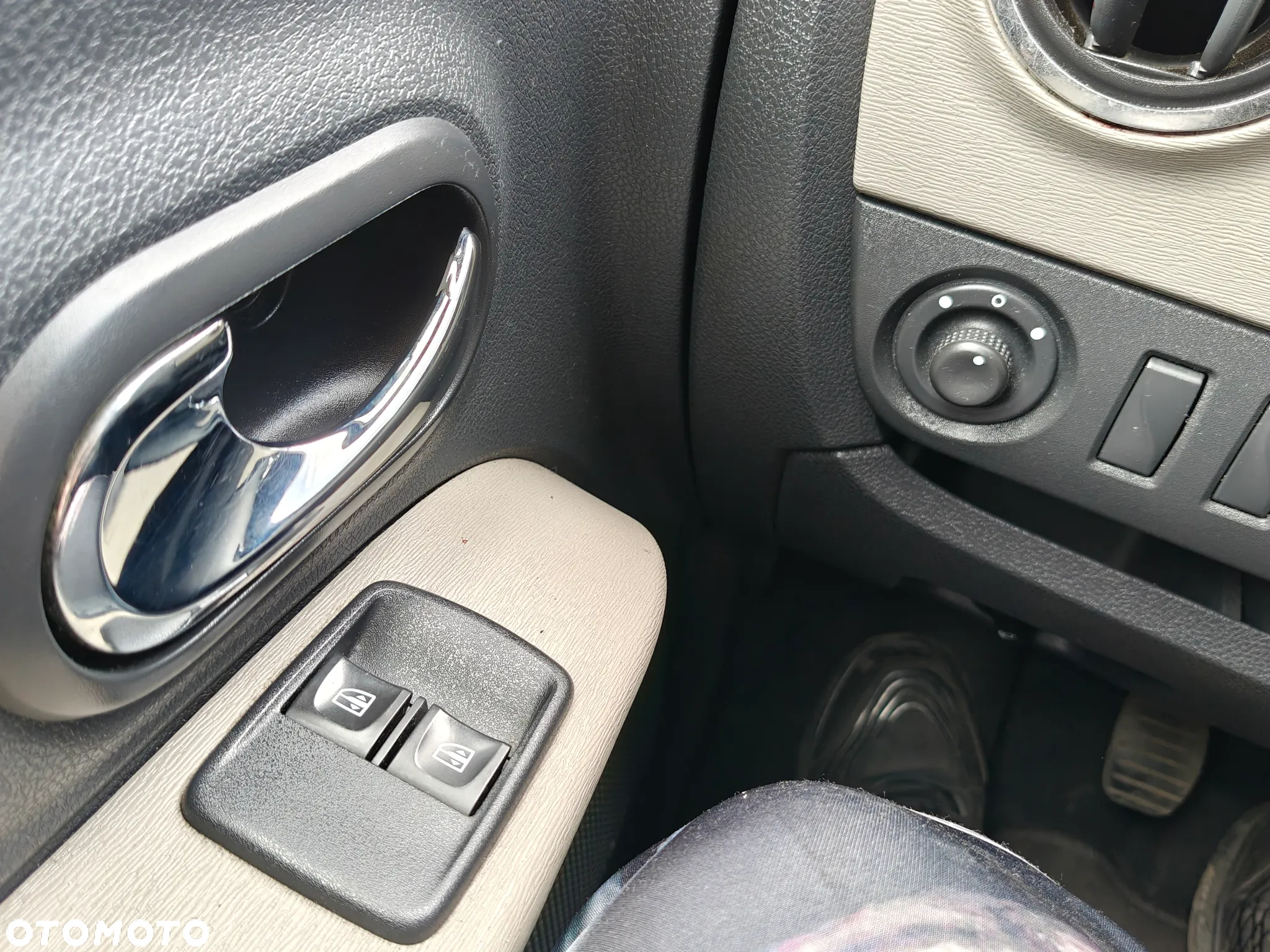 Dacia Lodgy 1.5 dCi Laureate - 22