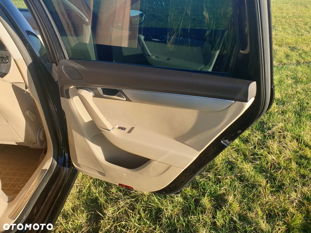 Volkswagen Passat 2.0 TSI Highline DSG - 20