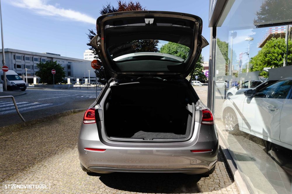 Mercedes-Benz A 180 - 24
