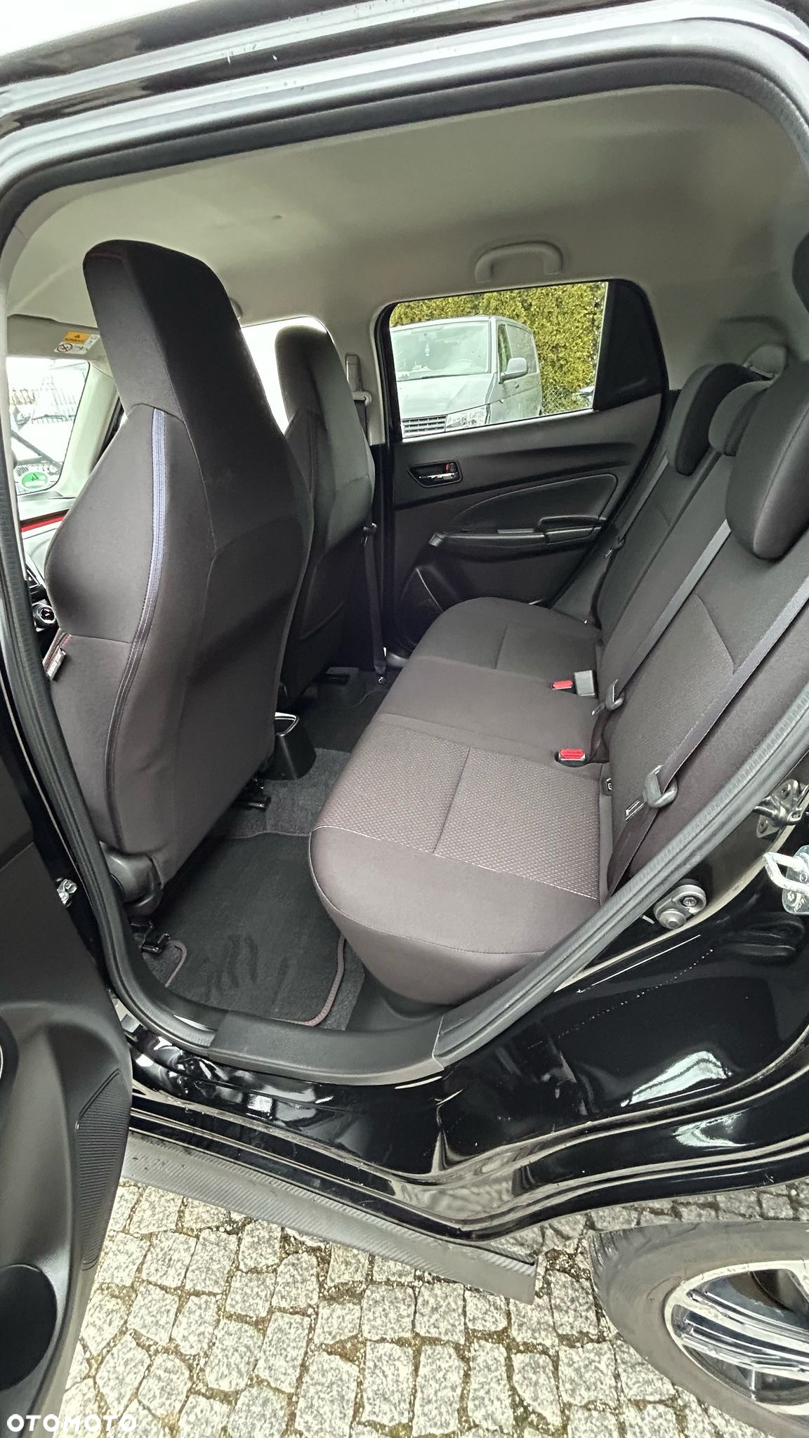 Suzuki Swift 1.4 T Sport - 37