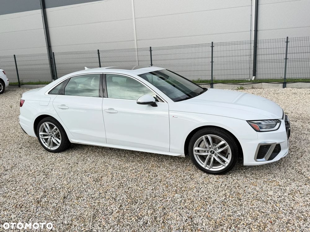 Audi A4 Limousine 45 TFSI quattro S tronic S line - 1
