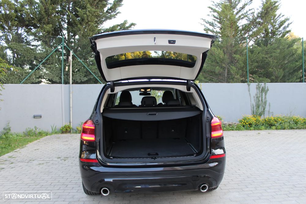 BMW X3 20 d xDrive Advantage - 42