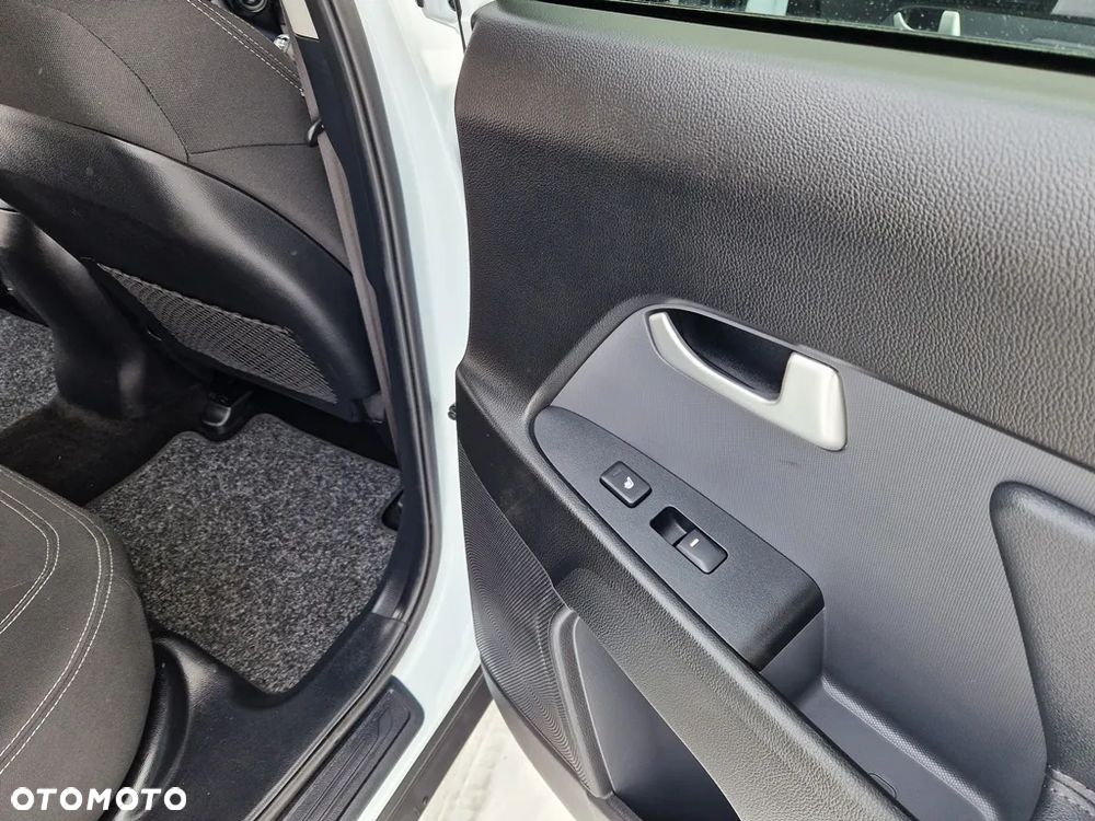 Kia Sportage 1.6 GDI Business Line M 2WD - 24