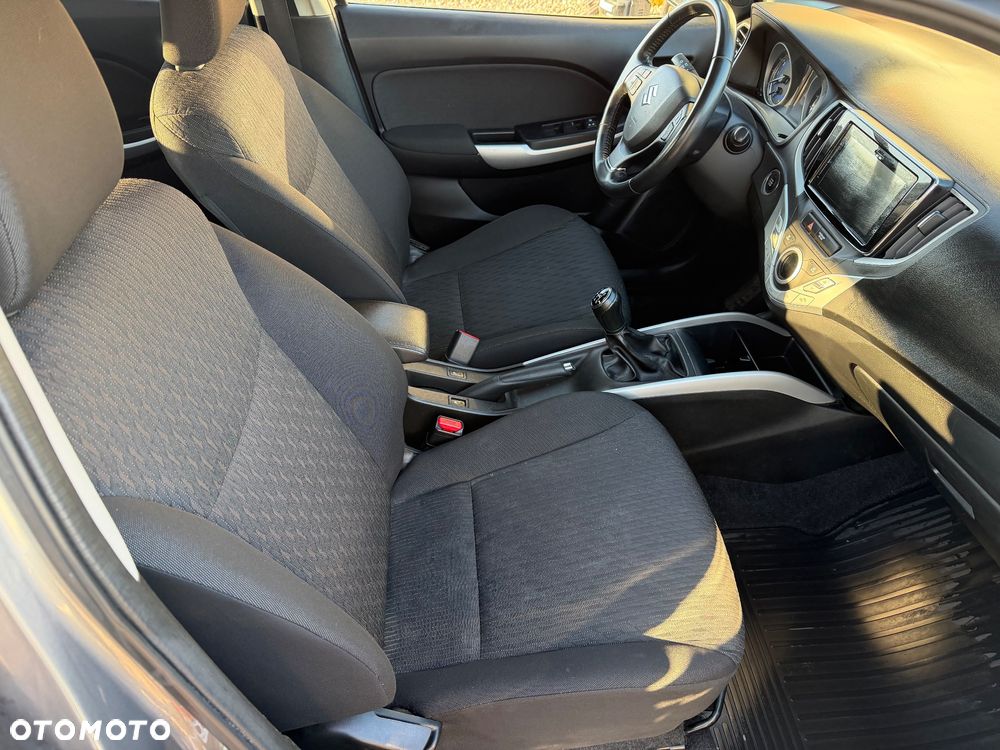 Suzuki Baleno 1.2 Premium Plus - 11