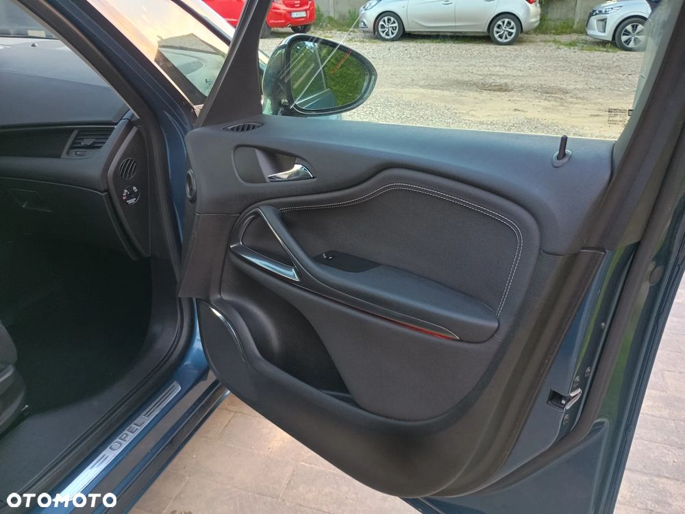 Opel Zafira Tourer 2.0 CDTI Automatik Edition - 14