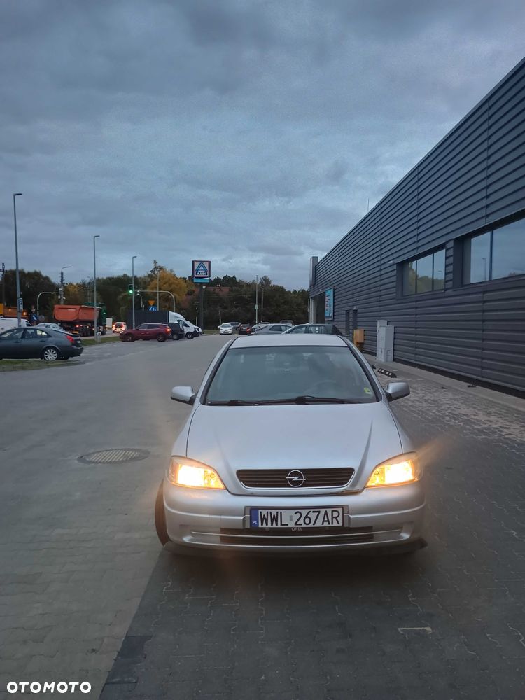 Opel Astra - 3