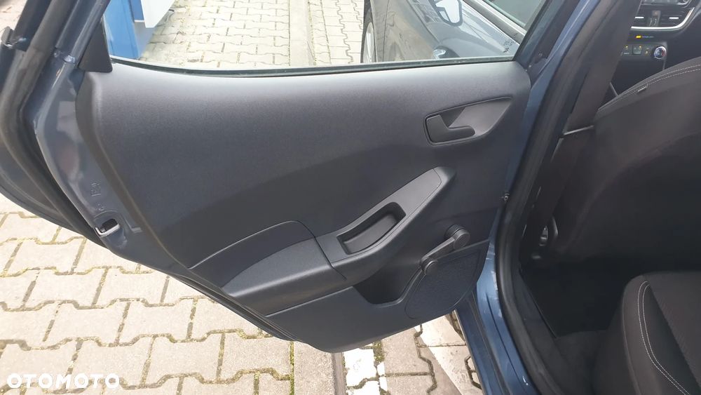 Ford Fiesta 1.1 Connected - 12