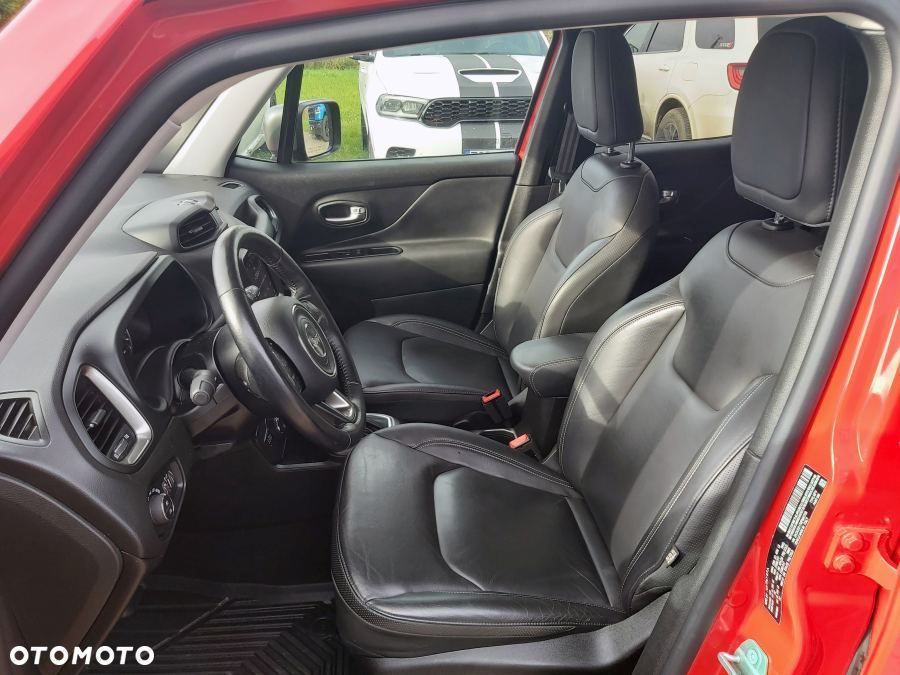 Jeep Renegade - 23