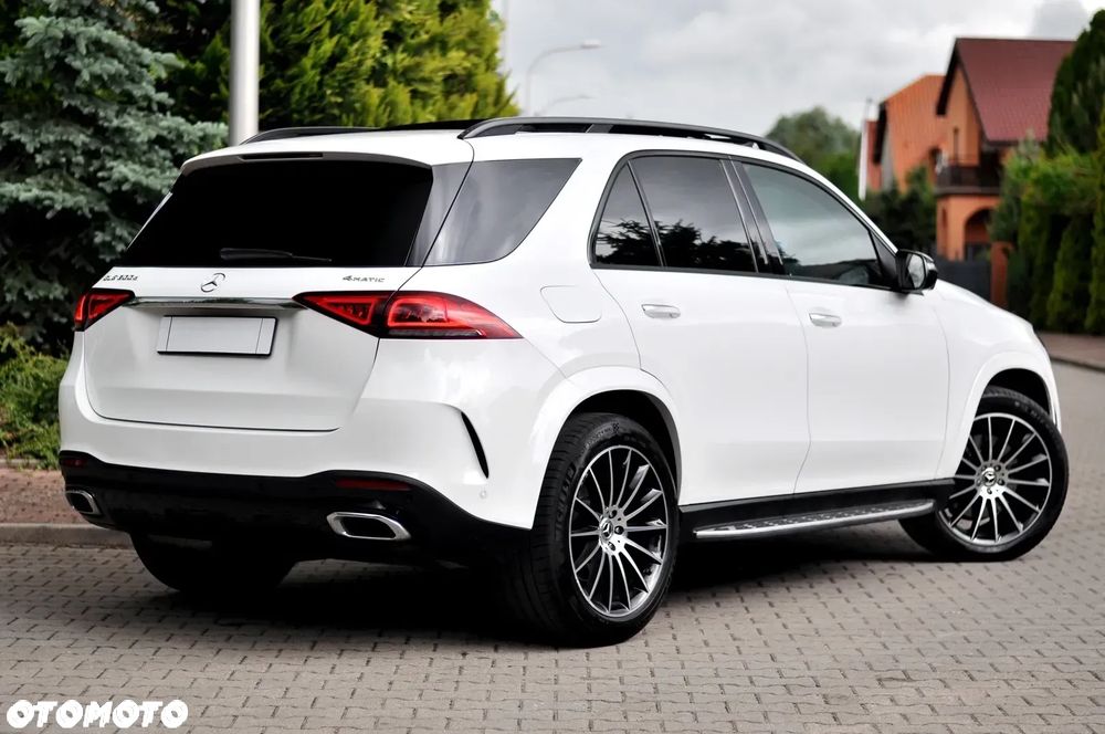 Mercedes-Benz GLE 300 d 4Matic 9G-TRONIC AMG Line - 10