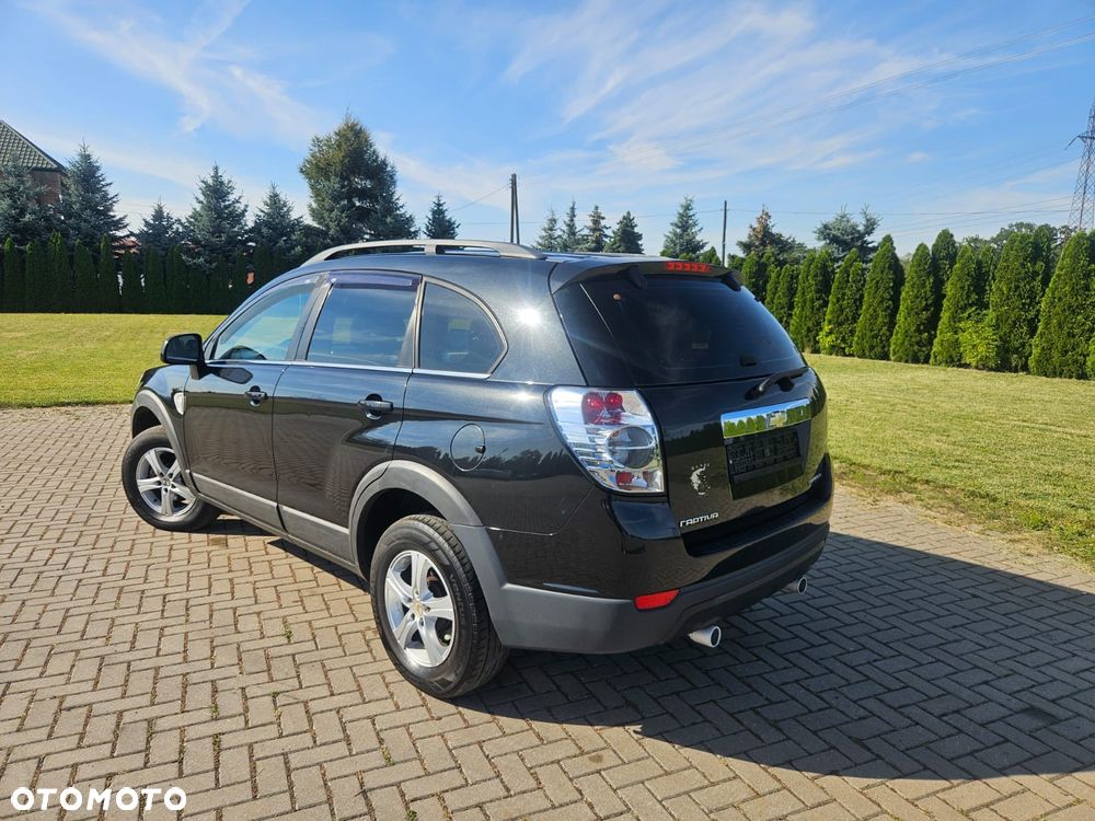 Chevrolet Captiva 2.4 2WD 7 Sitzer LS - 13