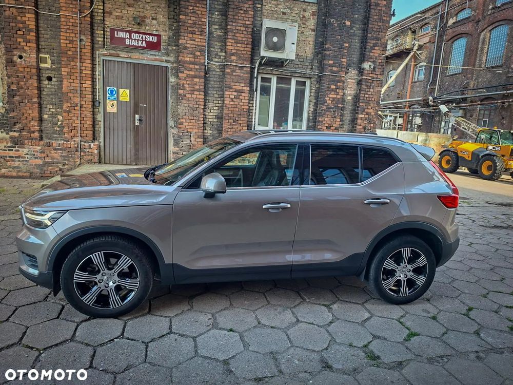 Volvo XC 40 D4 AWD Geartronic Inscription - 4