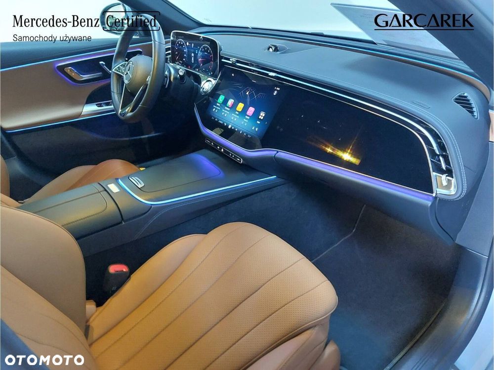 Mercedes-Benz Klasa E - 20