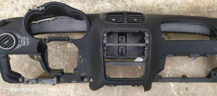 TABLIER ALFA ROMEO 147 - 1
