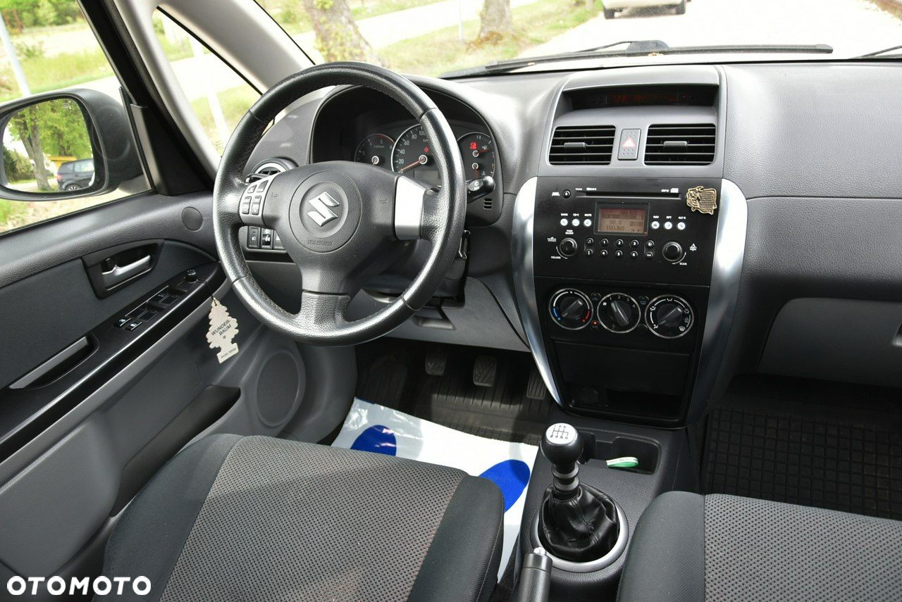 Suzuki SX4 - 9