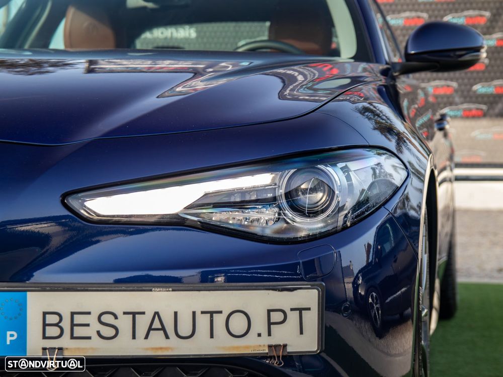 Alfa Romeo Giulia 2.2 D Super AT8 - 15